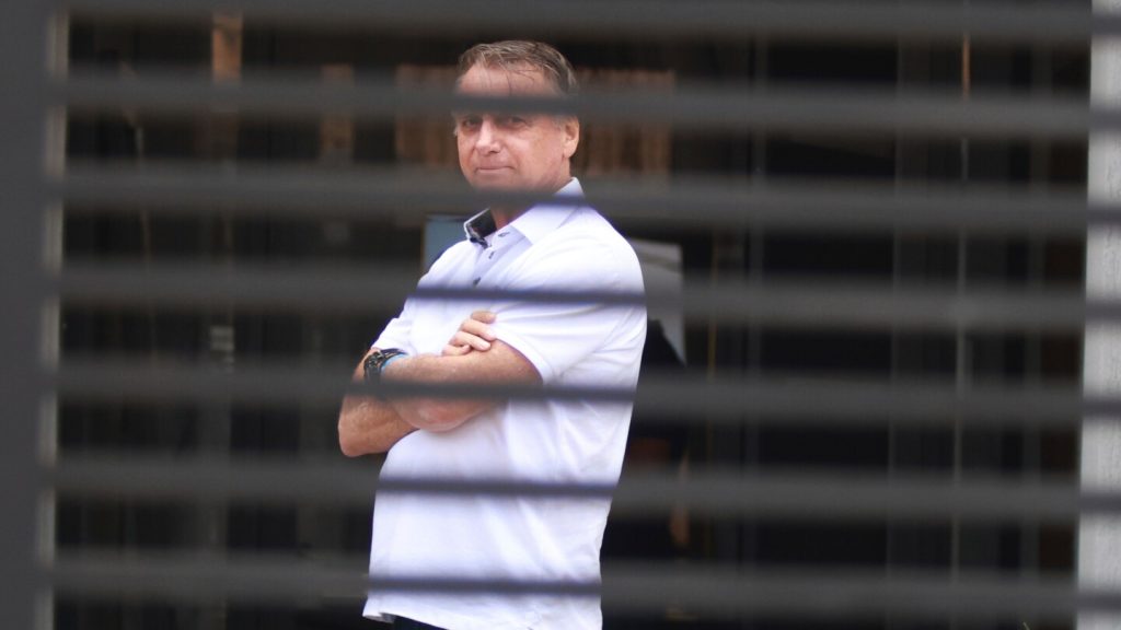 استأنف الرئيس البرازيلي السابق جايير بولسونارو الحكم الصادر بحقه بالسجن 27 عاما