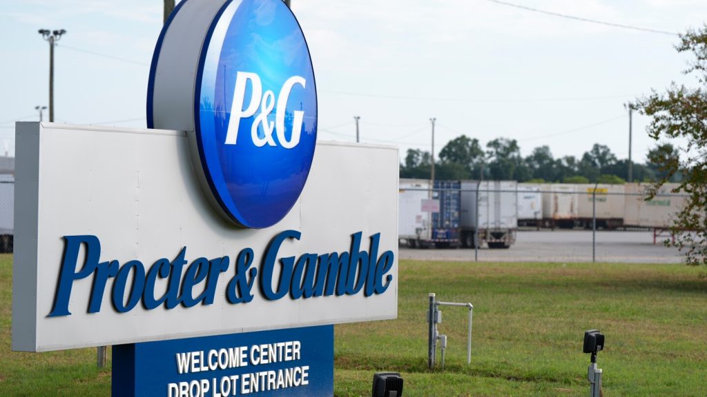 نتائج الربع الأول من العام المالي لشركة Procter & Gamble تتصدر السوق، وترى تأثيرًا أقل من التعريفات الجمركية للعام المالي 2026