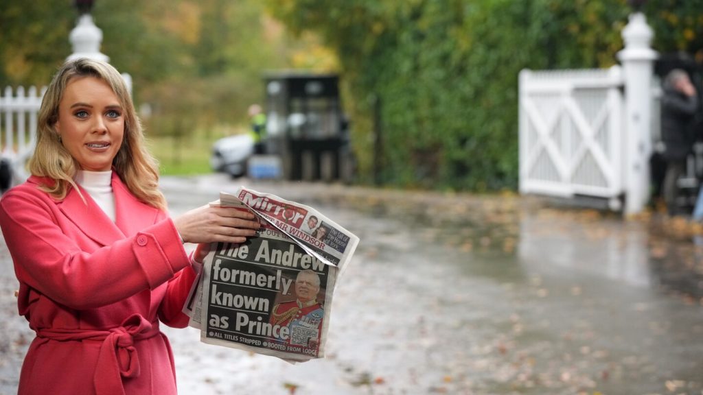 ترحب عائلة “جيوفري” بسقوط “أندرو” من مكانته الملكية لكنها تريد المزيد من الإجراءات