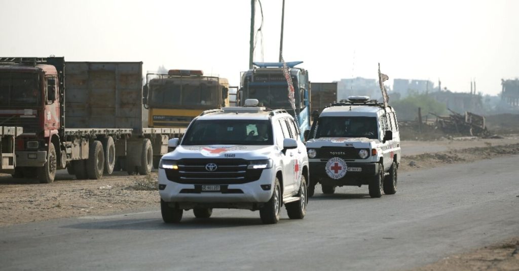 إسرائيل تتسلم رفات ضابط يعتقد أنه قُتل في حرب غزة عام 2014