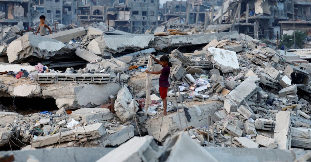 خلصت معلومات استخباراتية أمريكية حصرية إلى أن محامين عسكريين إسرائيليين حذروا من وجود أدلة على جرائم حرب في غزة، حسبما يقول مسؤولون أمريكيون سابقون