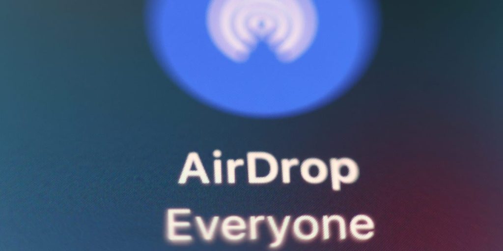 تحديث أندرويد الجديد من جوجل يمثل خبراً جيداً لمستخدمي آيفون.