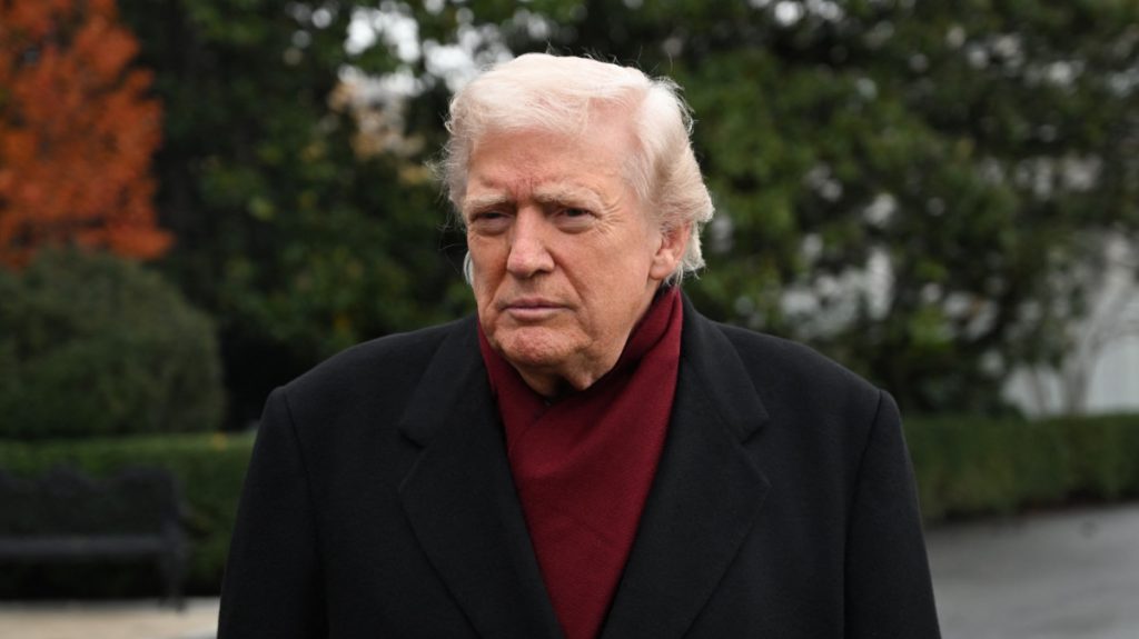 ترامب يقترب من تصنيف جماعة الإخوان المسلمين منظمة إرهابية أجنبية.