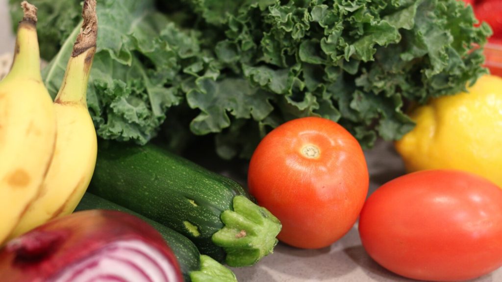 نصيحة مفيدة لتحقيق أقصى استفادة من الثلاجة وجعل مشتريات البقالة تدوم لفترة أطول