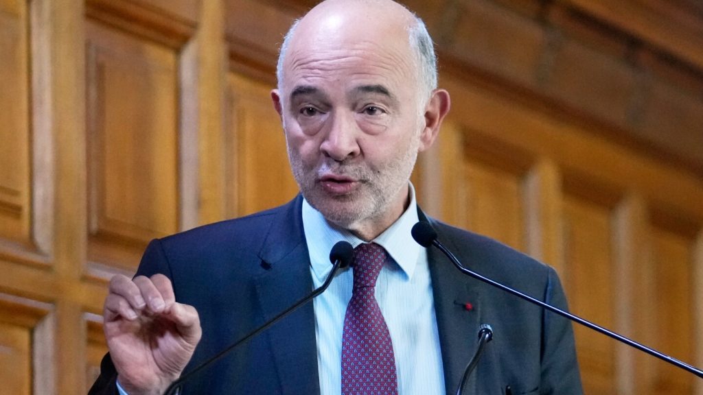 وحث متحف اللوفر على تسريع التحديثات الأمنية في عمليات التدقيق التي أجريت قبل السرقة