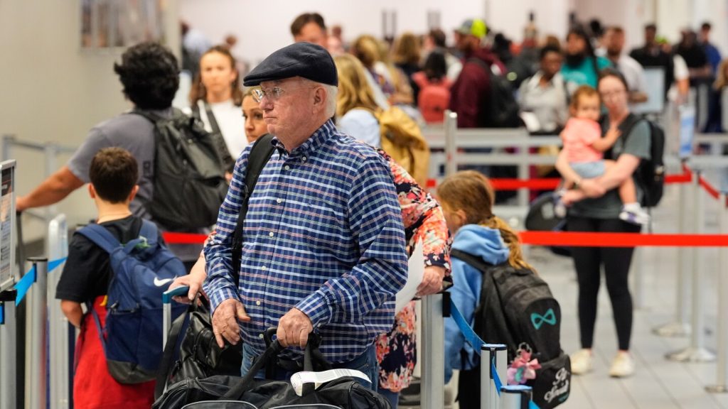 دليل للسفر في عيد الشكر بعد إغلاق الحكومة