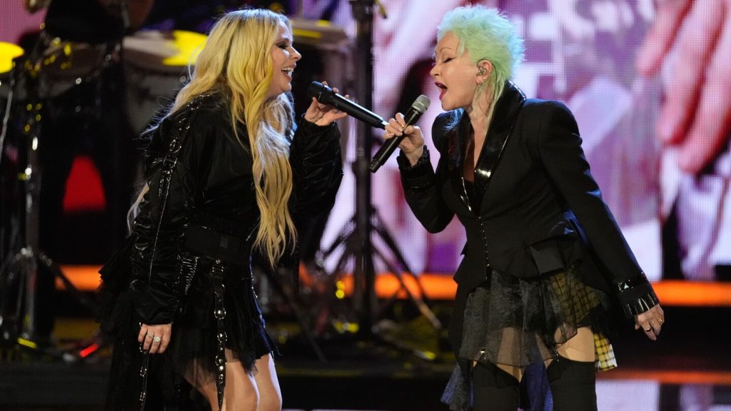 نظرة على المنضمين إلى قاعة مشاهير الروك أند رول 2025 وكيفية تكريمهم