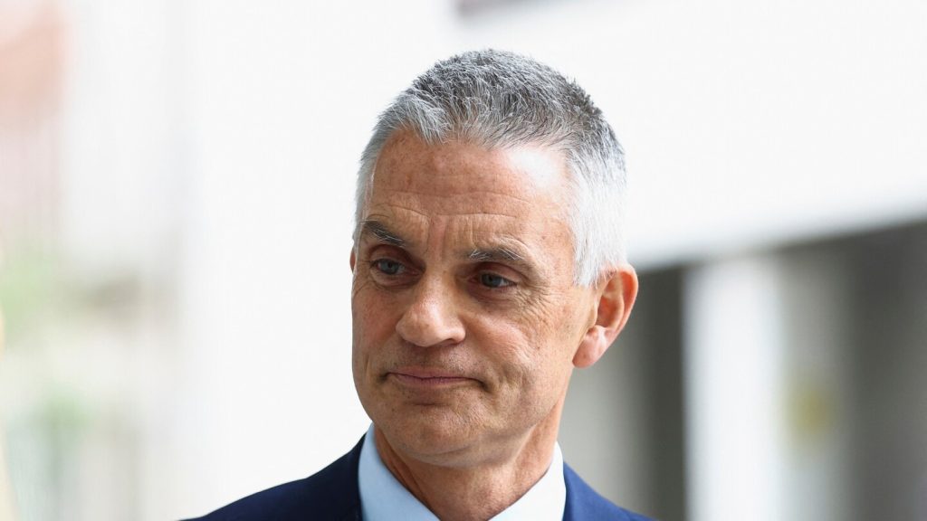 مدير هيئة الإذاعة البريطانية يستقيل بعد انتقادات لتحرير المذيع لخطاب ترامب