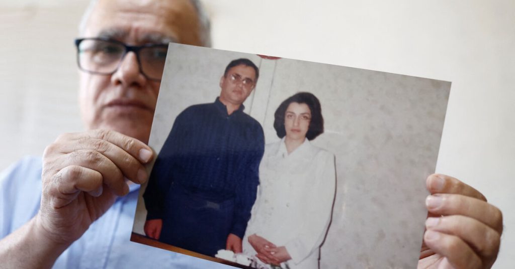 منظمات حقوقية تدين إعادة اعتقال الحائزة على جائزة نوبل محمدي في إيران.