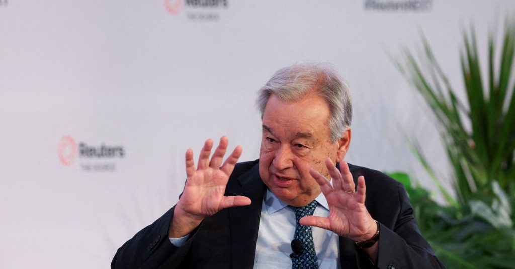 يدعو رئيس الأمم المتحدة غوتيريس إلى أقصى درجات ضبط النفس في اليمن بعد تقدم انفصالي (separatist advance).