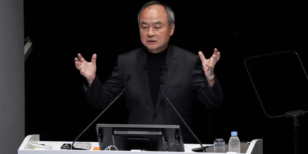 سون، رئيس سوفت بنك، يعرب عن أسفه لبيع أسهم نفيديا (Nvidia).