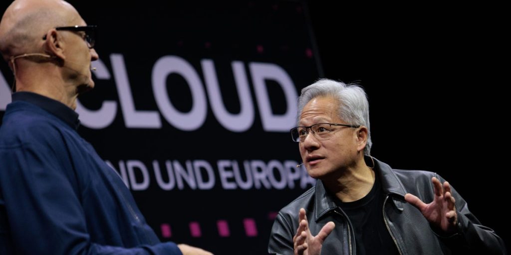 مورغان ستانلي تزيد تفاؤلاً بشأن سهم نفيديا، رغم التحديات.