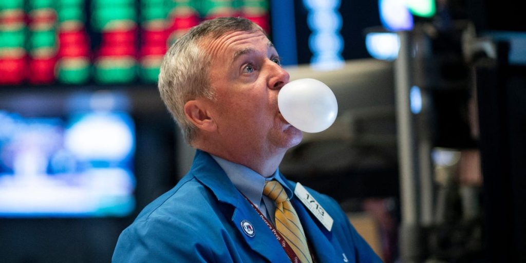 محلل استراتيجي في غولدمان ساكس يرى فقاعة الذكاء الاصطناعي موجودة ولكن في غير المتوقع.