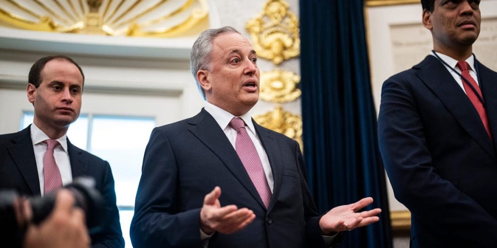 البيت الأبيض: مستشار الذكاء الاصطناعي يقول ترامب لا يسعى لفرض مراكز البيانات على مجتمعات غير راغبة.