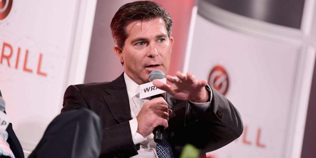 مستثمر تسلا المخضرم روس جيربر يقول إن عام 2026 سيكون عامًا حاسمًا لشركة السيارات الخاصة بإيلون ماسك.