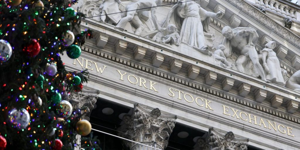 مورغان ستانلي تحدد ٤ محاور رئيسية يركز عليها المستثمرون حاليًا.