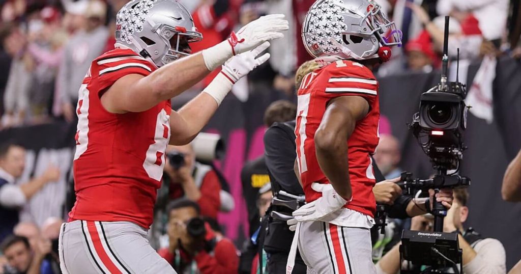 مباشر: متقدم فريق أوهايو ستيت بفارق 4 نقاط على إنديانا في الشوط الأول.