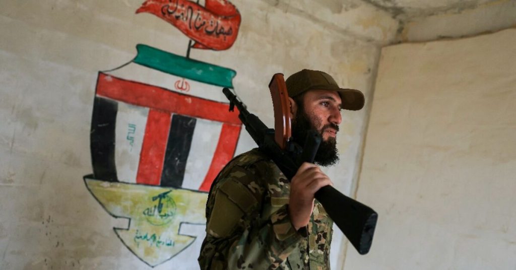 إيران تتخلى عن الأسد لمصيره قبل أيام من سقوطه.