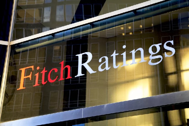 في Fitch تحذر شركات أمريكية كبرى بشأن العملات المشفرة (Cryptocurrencies) وتهدد بتخفيض التصنيف.
