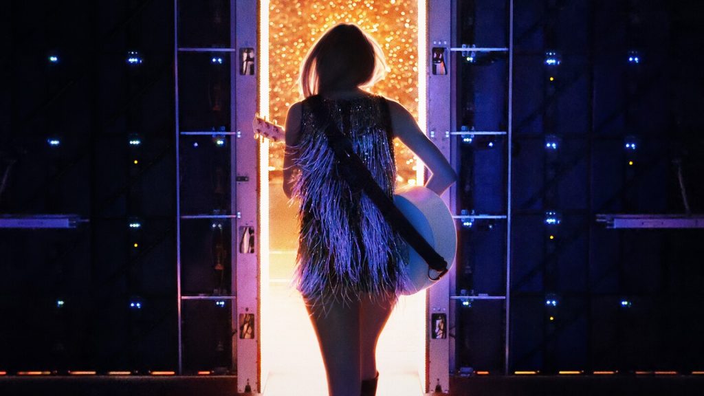 كل تحديث رئيسي من الحلقتين الأوليين من السلسلة الوثائقية لـ Disney+ Eras Tour لتايلور سويفت