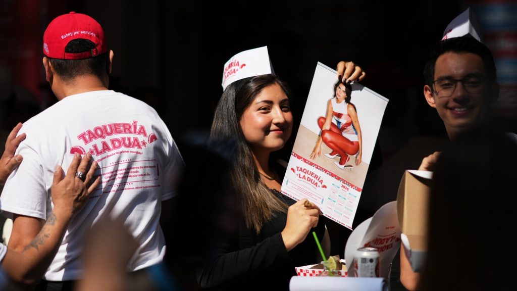 تأتي حفلات دوا ليبا في المكسيك مصحوبة بالتاكو المميز والصلصة الحارة والمارجريتا