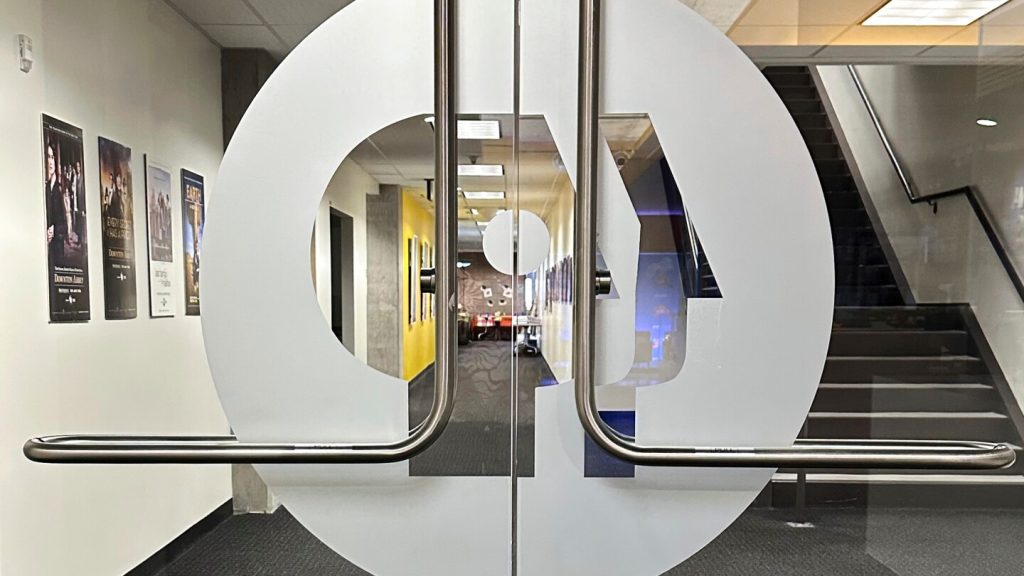 أركنساس تصبح الولاية الأولى التي تقطع علاقاتها مع PBS، اعتبارًا من 1 يوليو