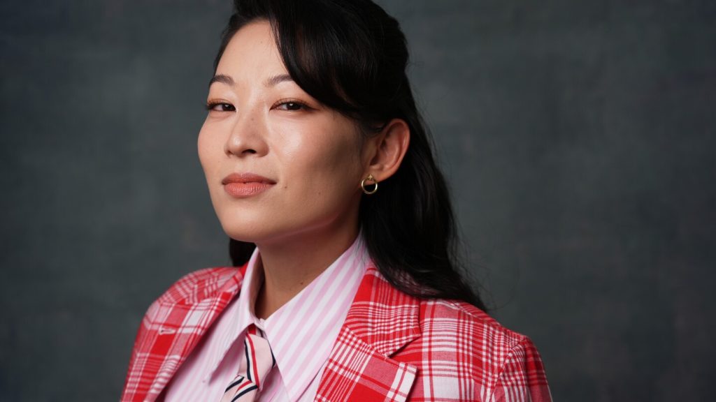 AP Breakthrough Entertainer: تغتنم Arden Cho لحظتها الذهبية بعد حسرة هوليوود