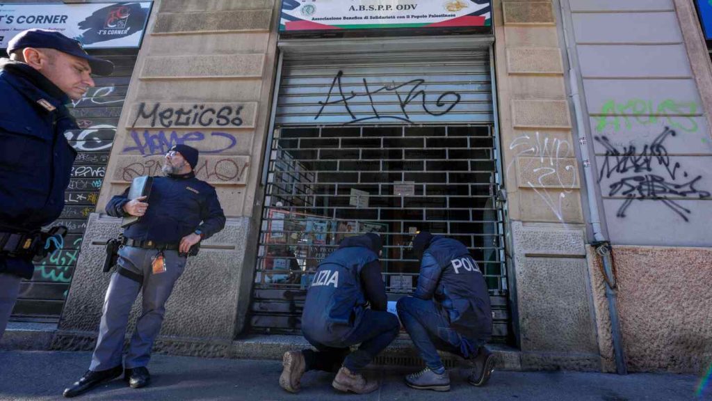 السلطات الإيطالية تعتقل 9 بتهمة تمويل حماس من خلال الجمعيات الخيرية