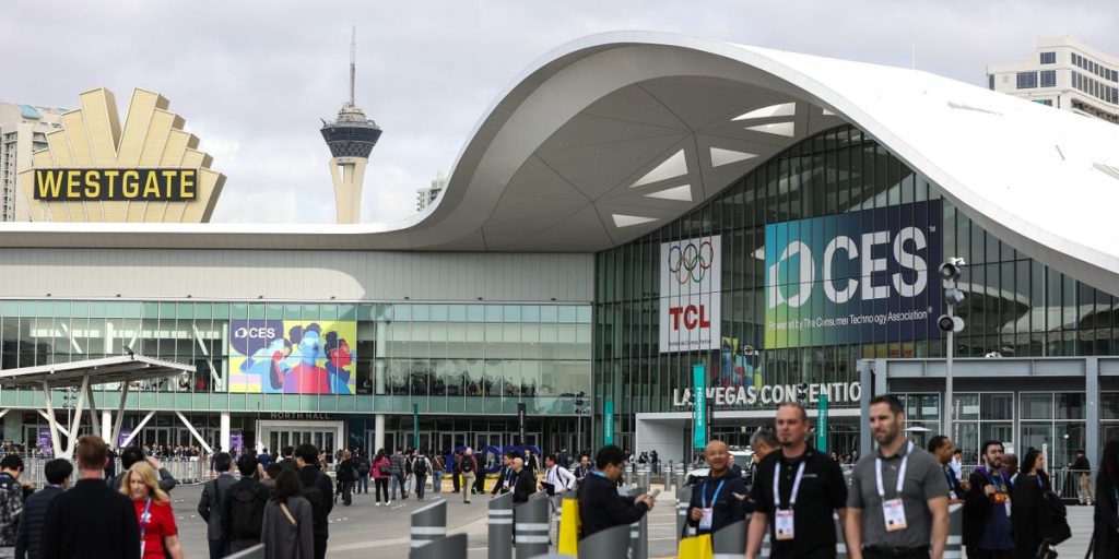 خمسة منتجات مبتكرة وغريبة قد تطرح في (معرض الإلكترونيات الاستهلاكية) 2026.