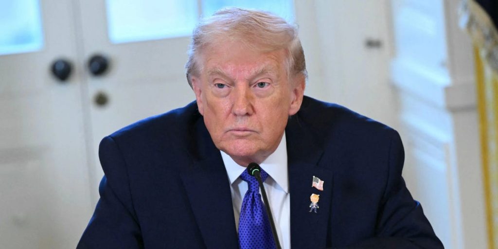 حذّر ترامب كوبا من إبرام اتفاق “قبل فوات الأوان”.