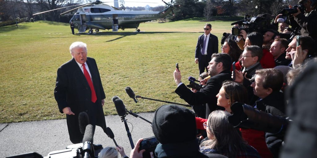 ترامب ينتقد باول مجددًا مع تزايد المعارضة للتحقيق في الاحتياطي الفيدرالي (Fed).