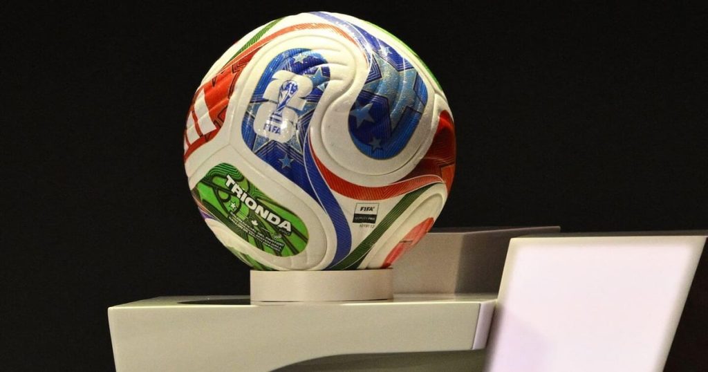 كأس العالم 2026: مستجدات حية قبل تصفيات مارس، ومعلومات التذاكر.