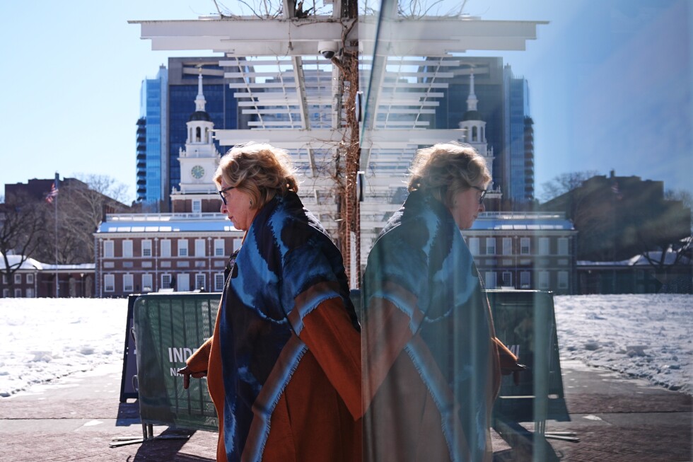 قاض أمريكي يحدد الجمعة موعدا نهائيا لإدارة ترامب لإعادة معرض العبودية في فيلادلفيا